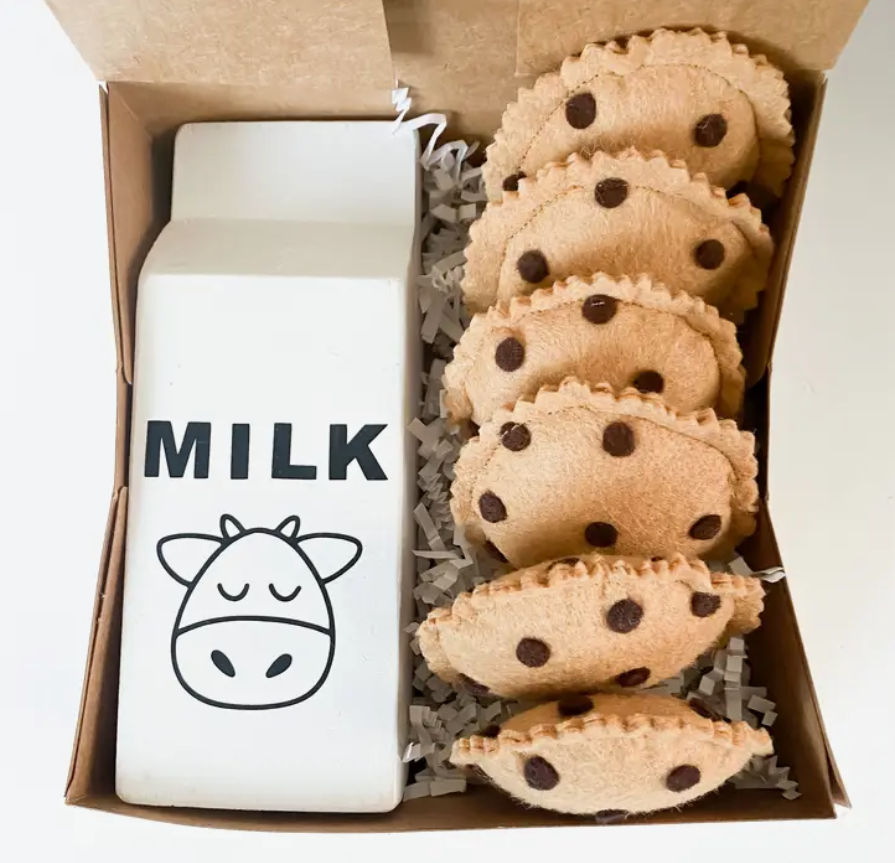 Felt Milk & Cookies Set